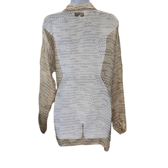 johnny Was Biya 100% Silk Sheer Button Up Oversized Top NWOT - Picture 3 of 6
